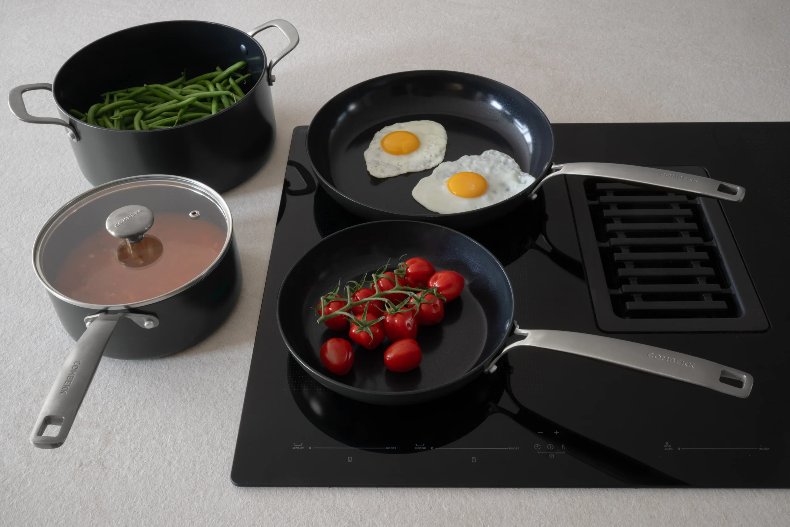 Cookware set