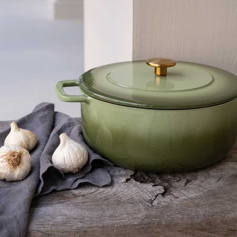 Cast Iron Dutch Oven Ø 24 cm Olive hover image